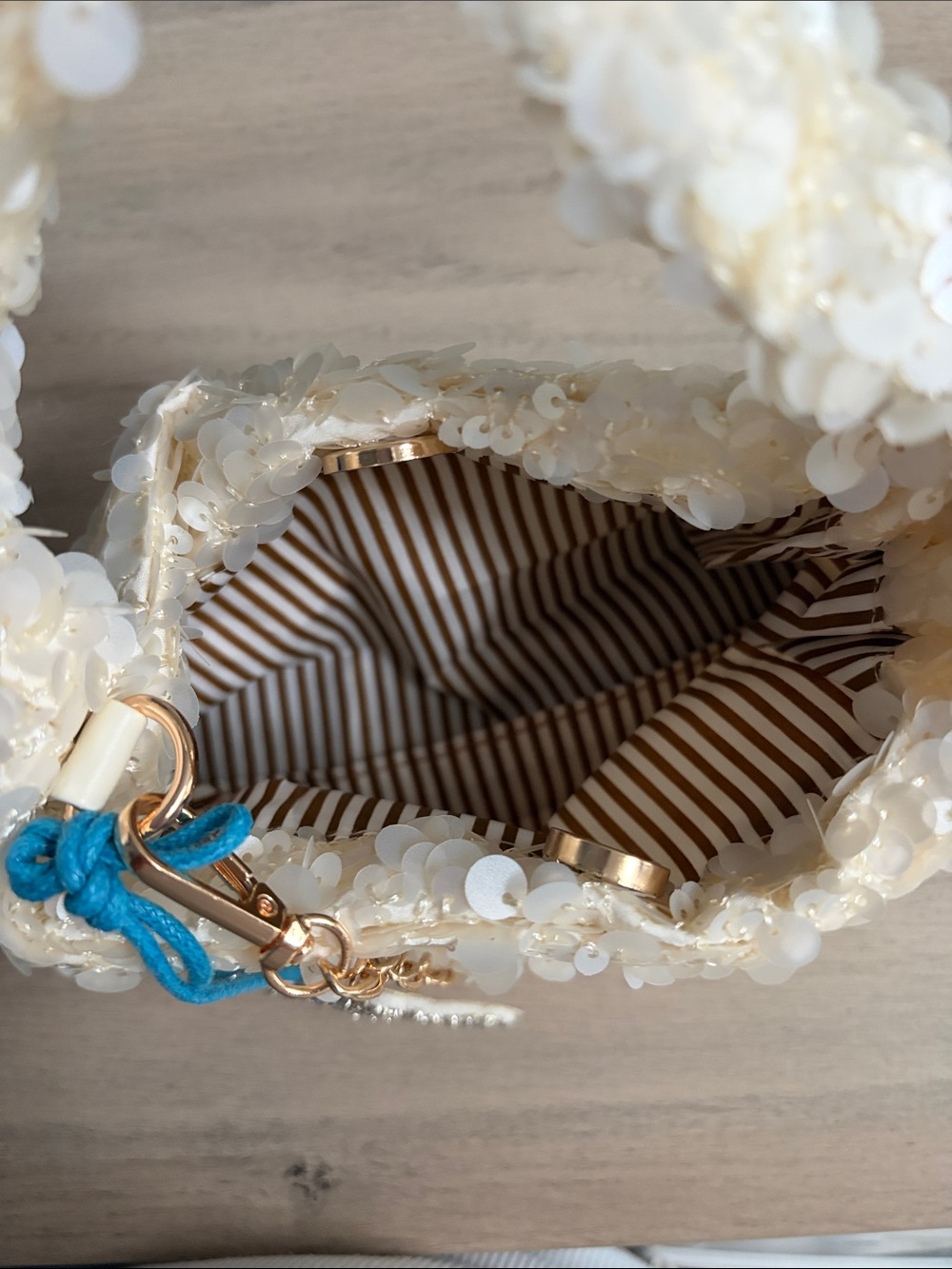 Sequin Evening Bag Purse Crossbody With Beaded Embellished Starfish Bag Charm - Picture 6 of 8